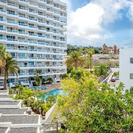 Ponderosa アパート *