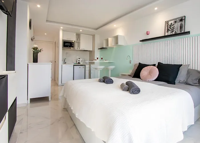 Ponderosa * Playa Feñabe